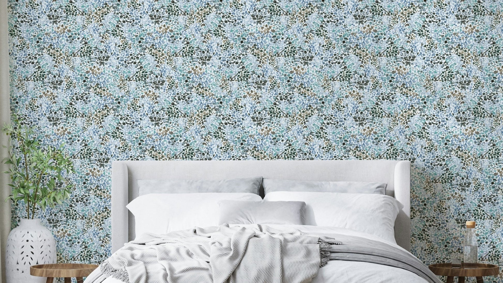 Hand-painted abstract wall mural

