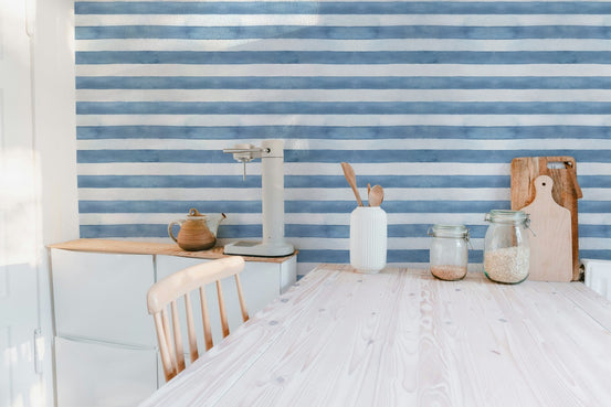Blue and White Striped Wallpaper B222