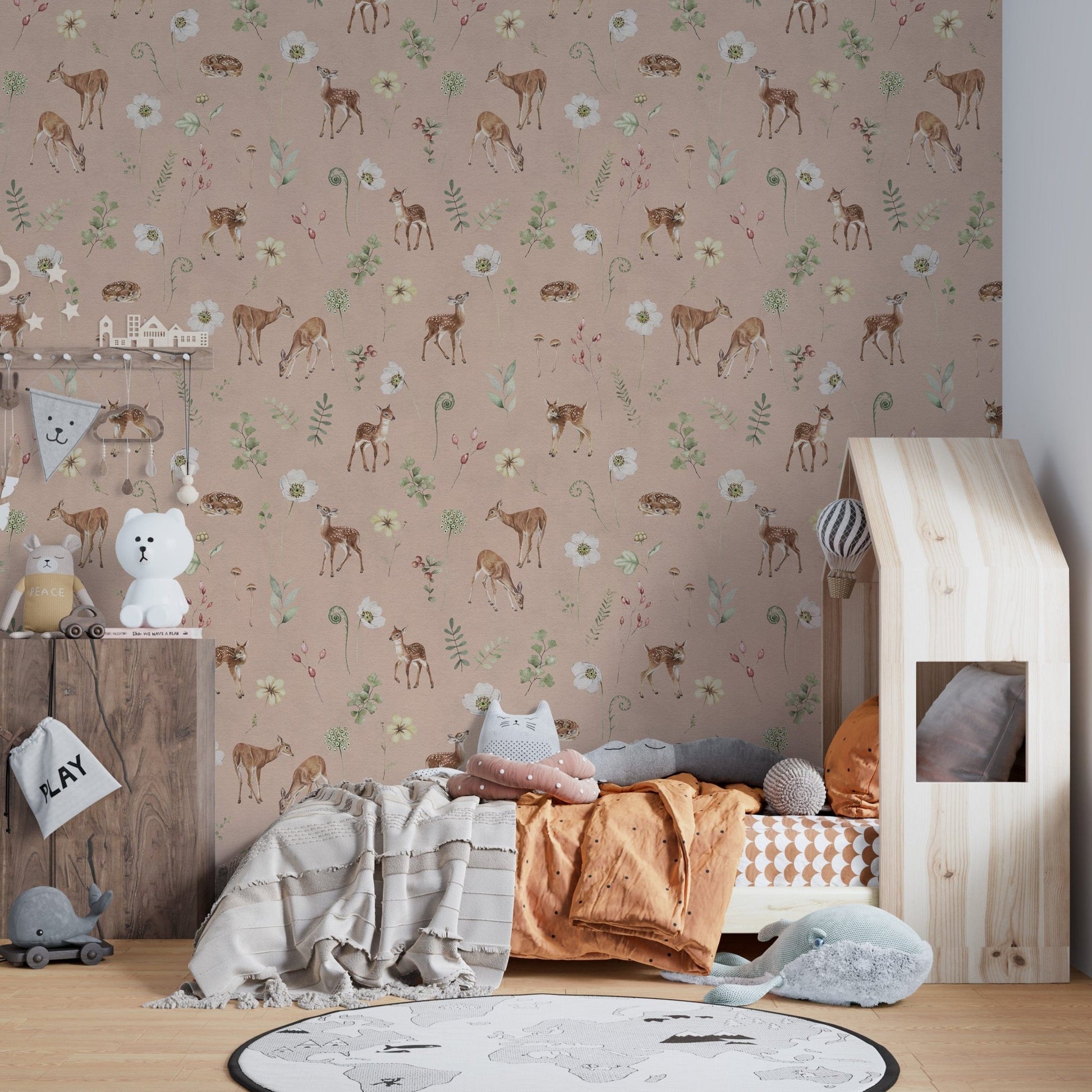 Deer and floral wallpaper in ivory tones
