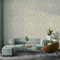 The style is modern and feels very connected to a sense of art.

