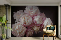 Subtly contrasting dark background.

