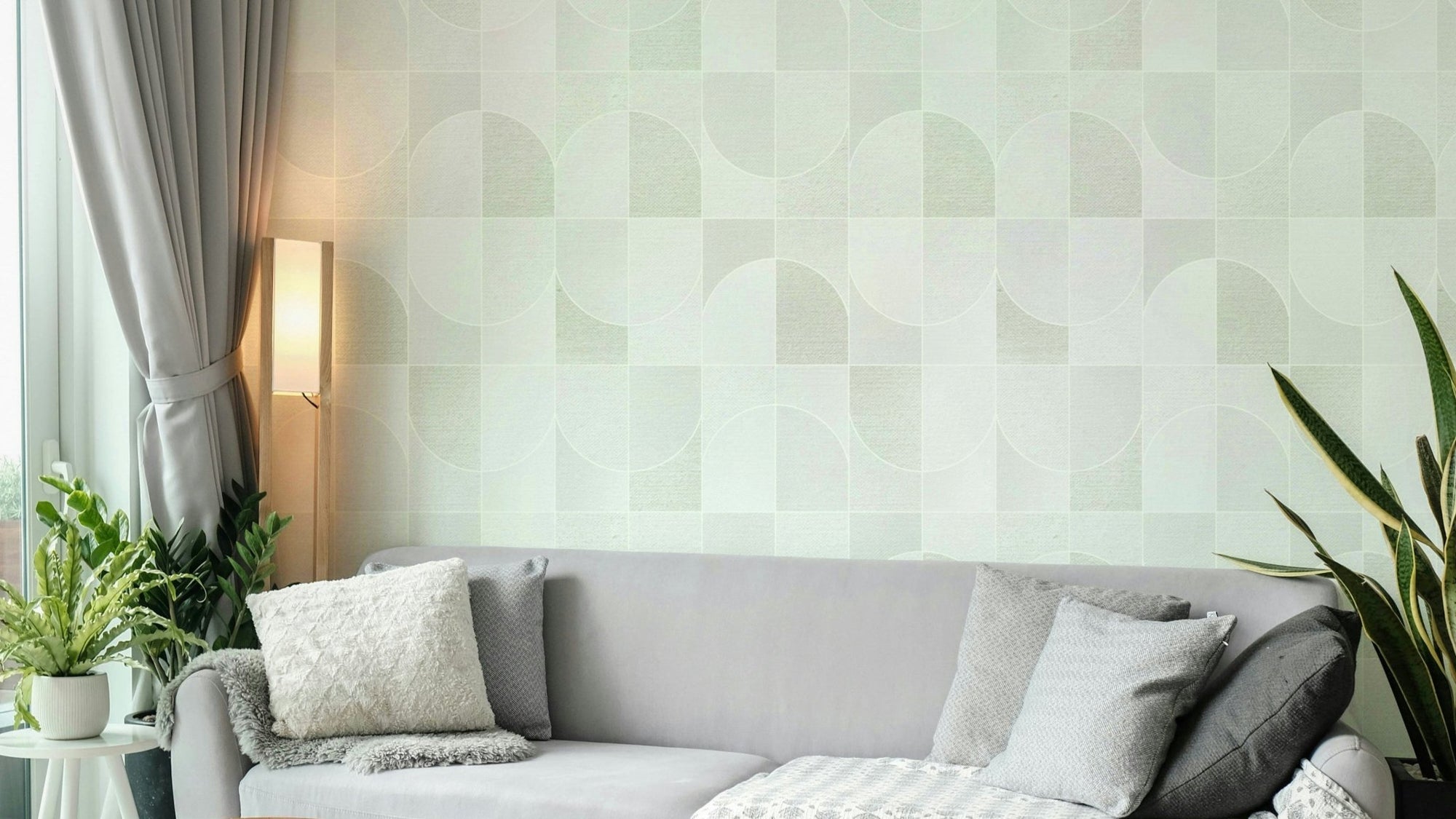 Ideal for a living room, bedroom, or office. GD2932

