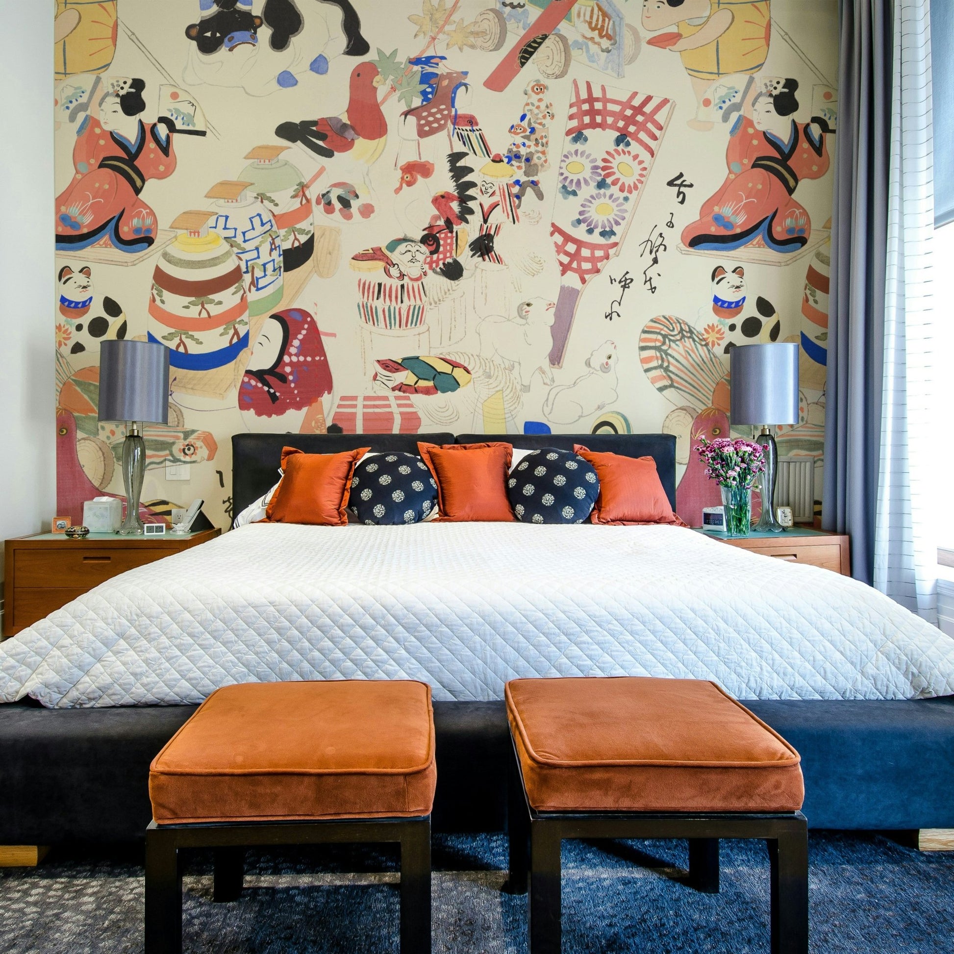 Mural wallpaper with painted texture

