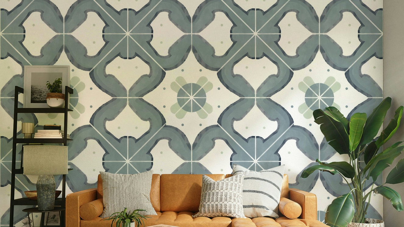 Kitchen wall with classic blue tiles

