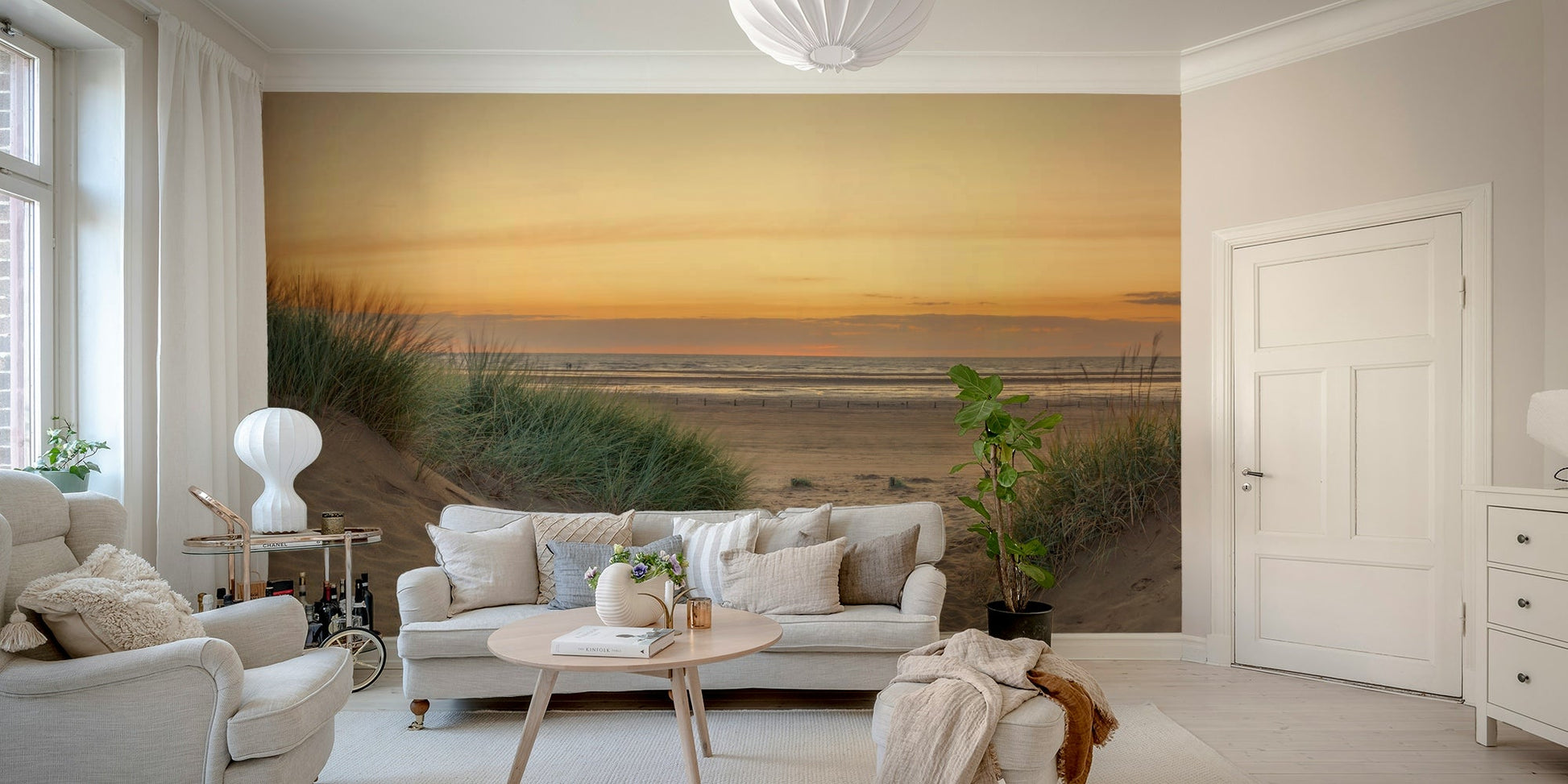 Shoreline mural with peaceful ocean setting

