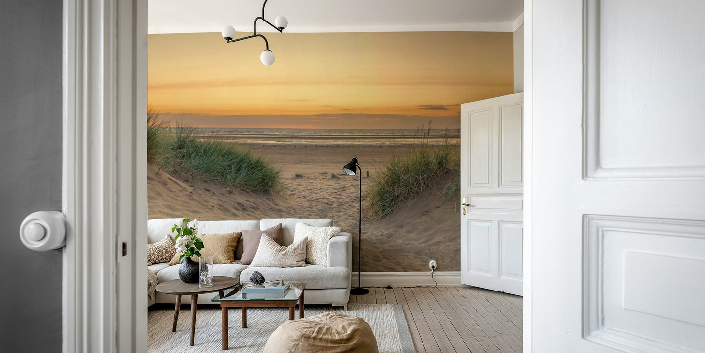 Wall mural showing gentle coastal horizon

