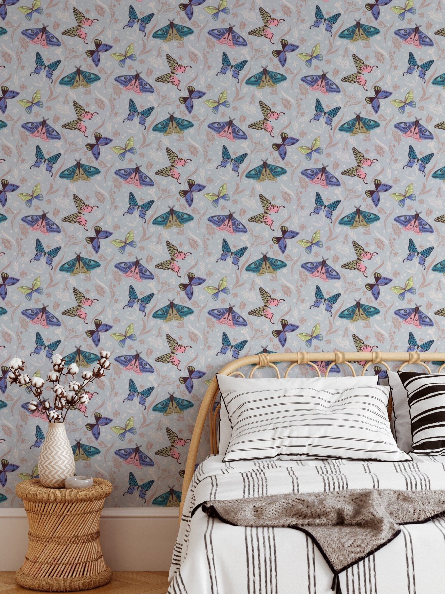 Charming butterfly wallpaper mural in vibrant, cheerful tones. NI13
