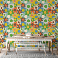 Playful floral wallpaper with retro flower shapes
