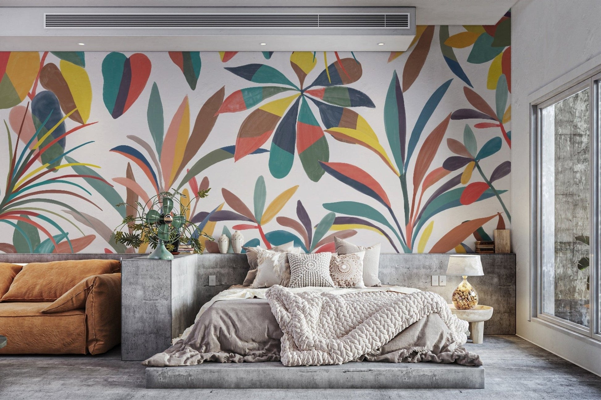 Lush tropical floral design wallpaper
