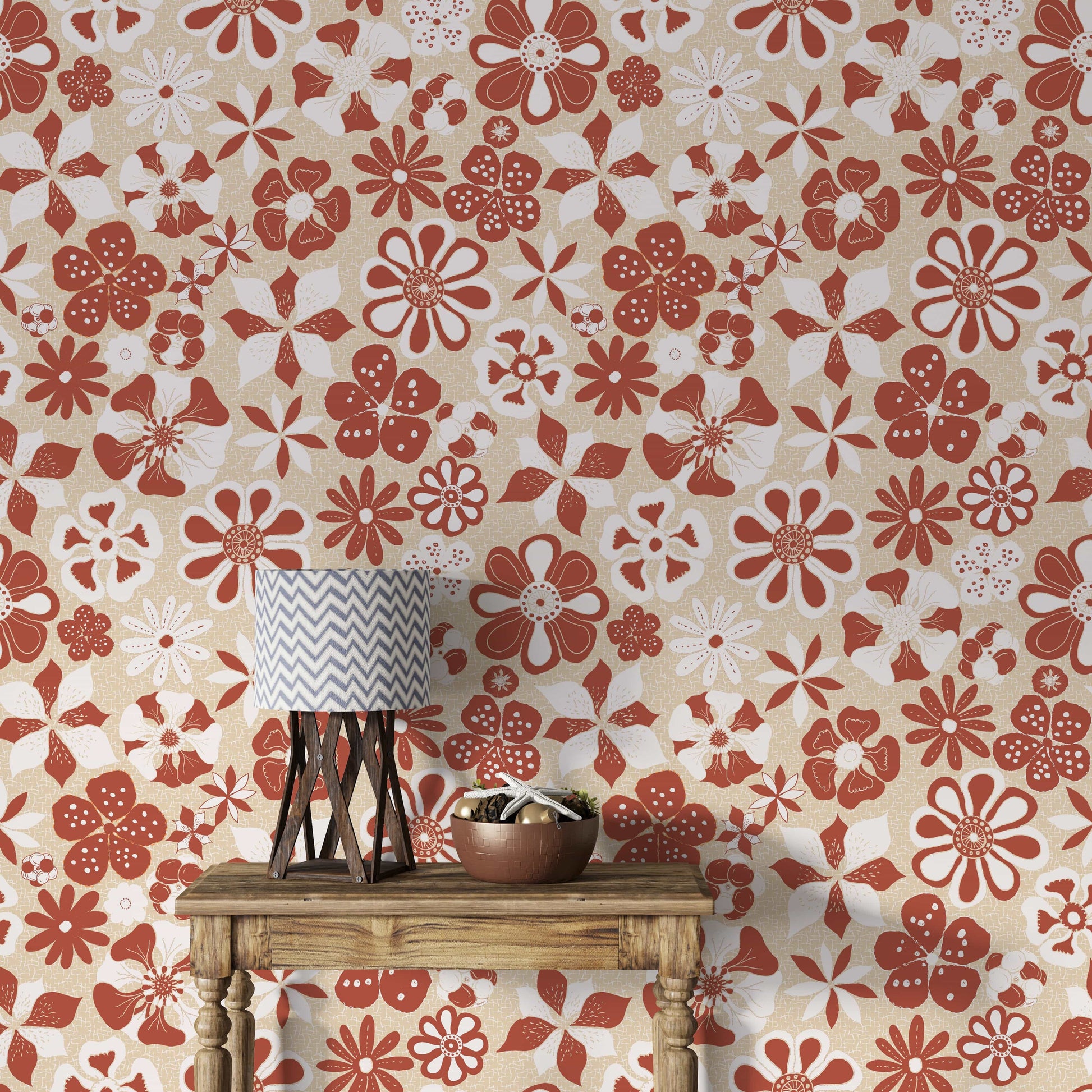 Maximal floral style on neutral base

