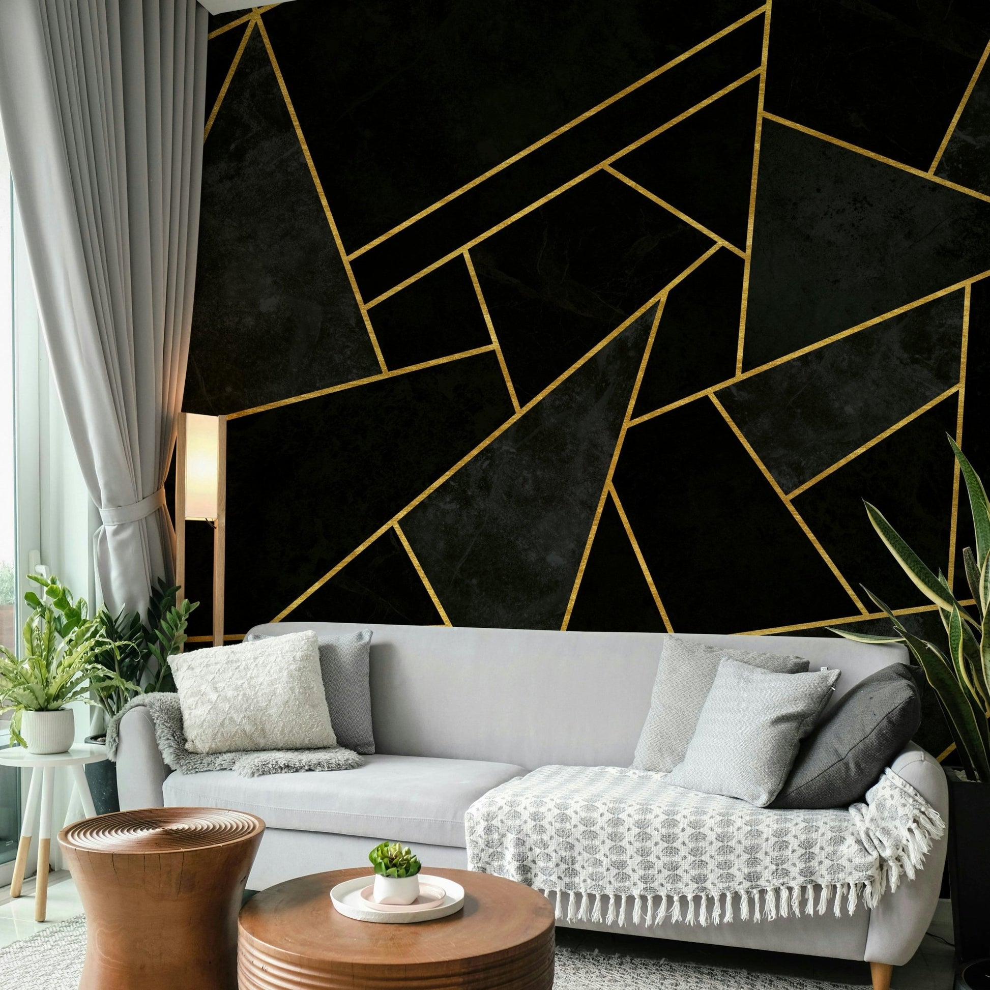 Dark fragmented pattern wall design
