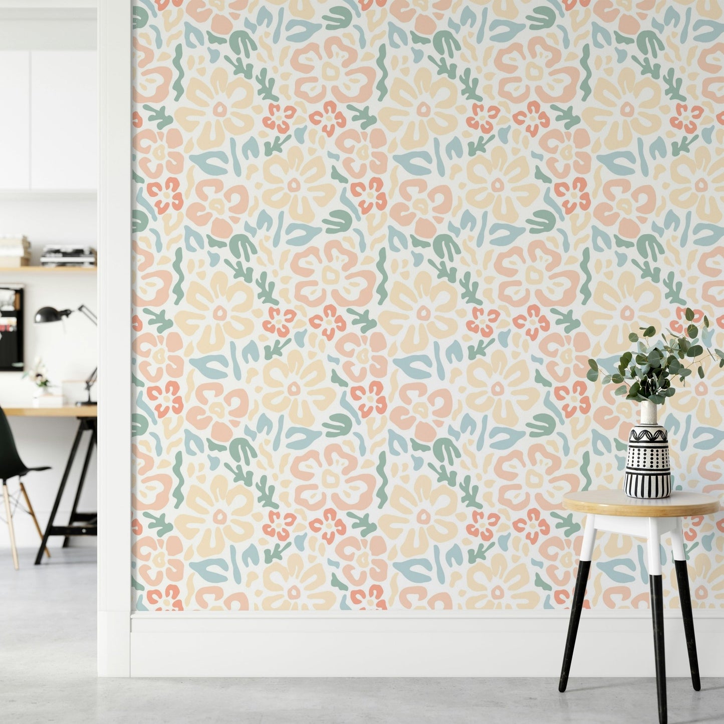 Wallpaper for walls with a playful, artistic feel

