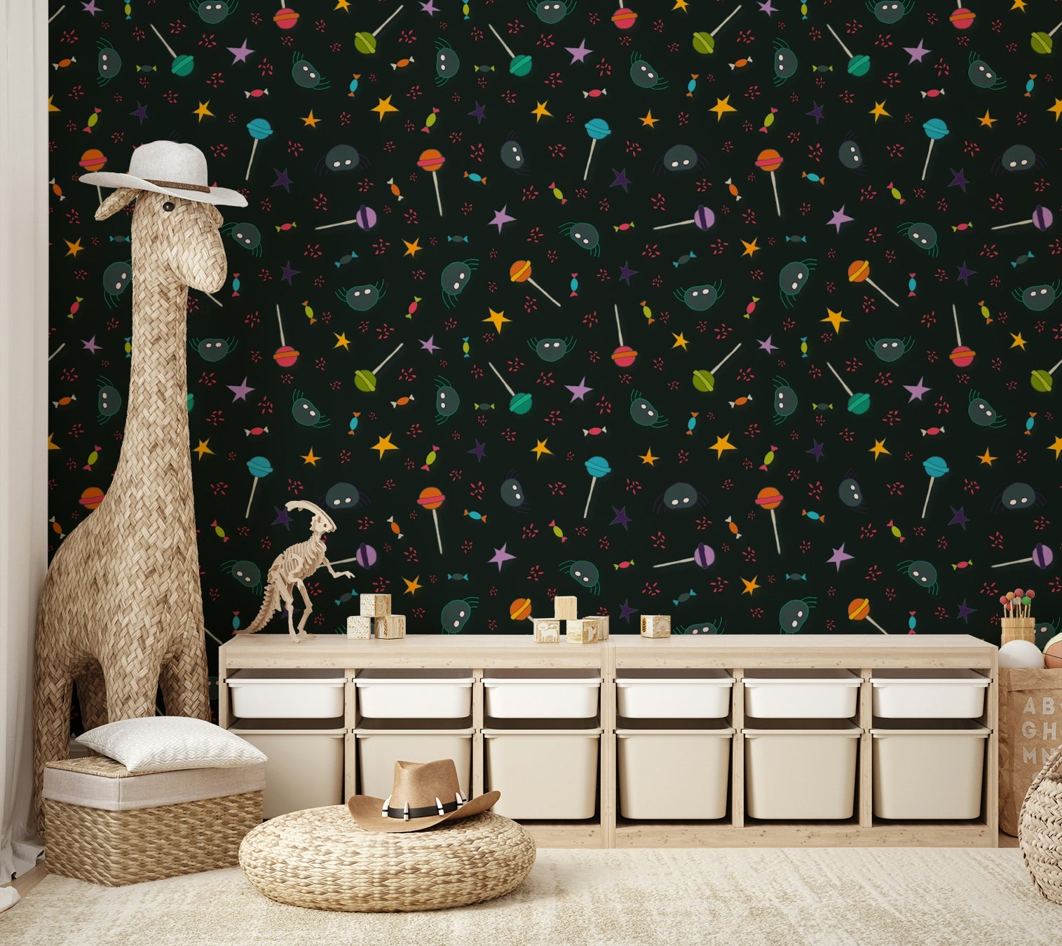 Wallpaper for walls with an enchanting, artistic feel

