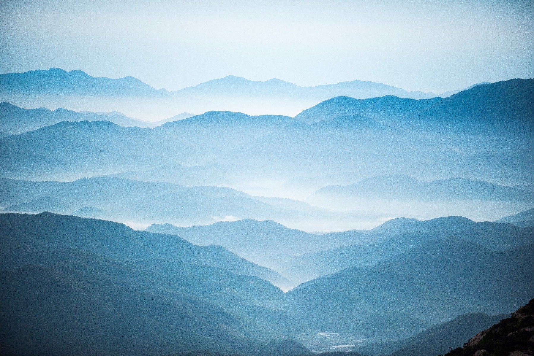 Blue Mountains Ombre Wallpaper Mural