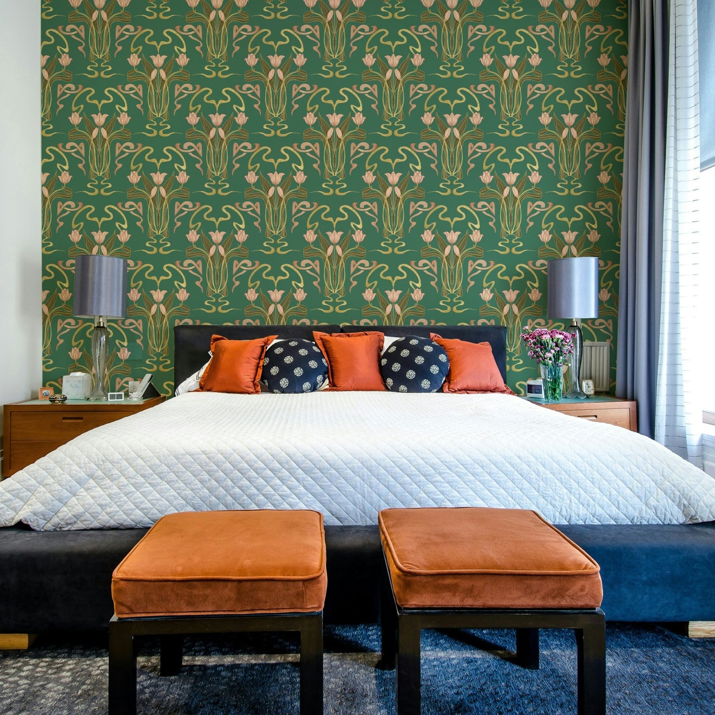 Art deco wallpaper with tulip floral motif
