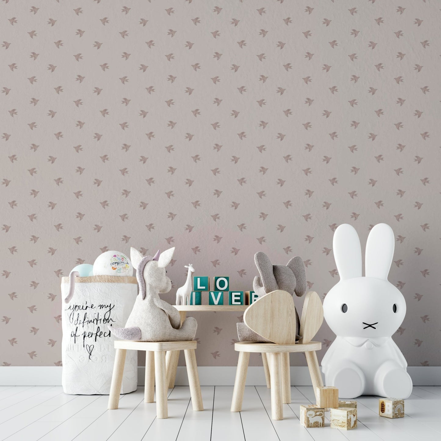 Feminine bird-themed wallpaper in soft shell pink tones GD533

