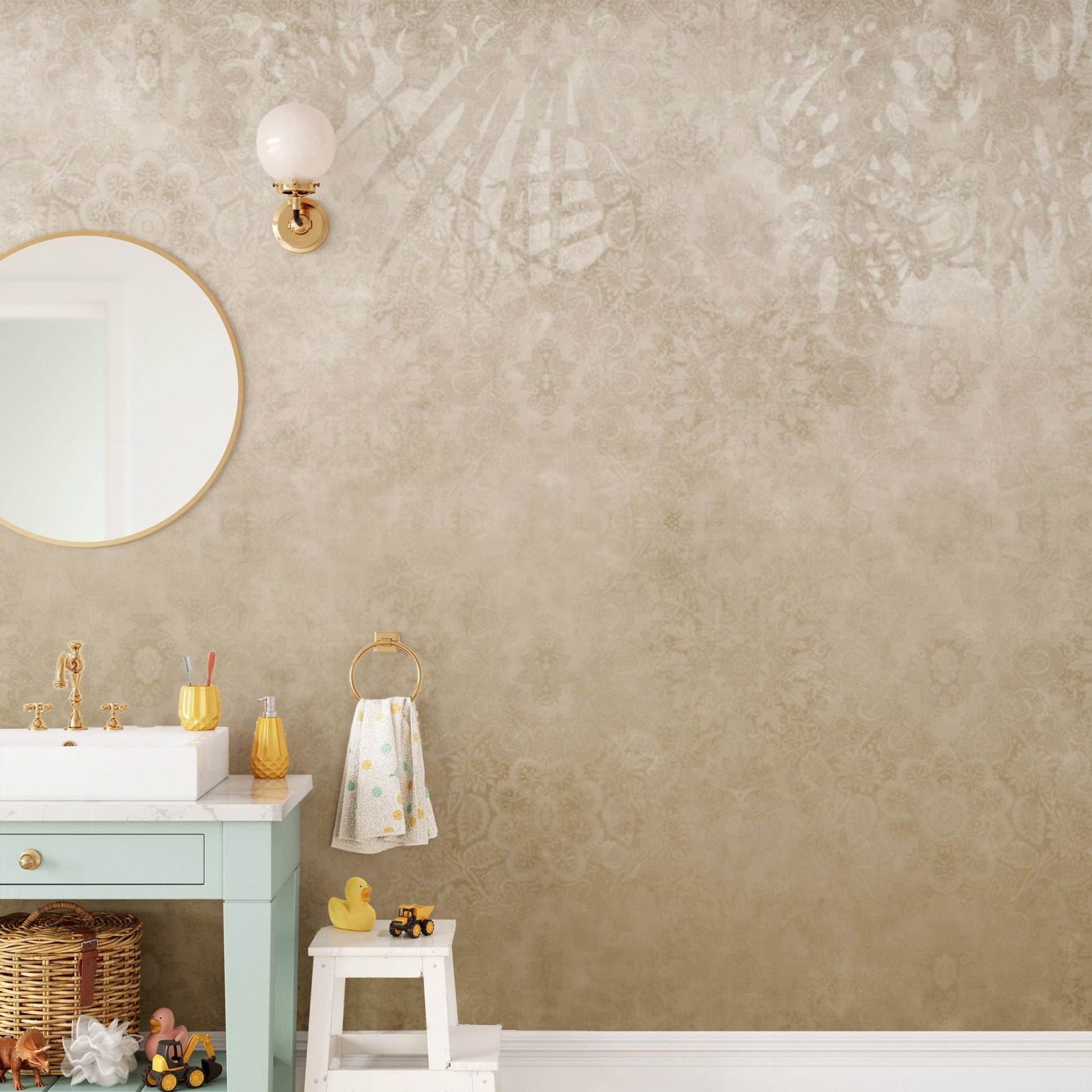 Traditional gold damask wallpaper
