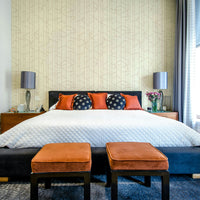 Glamorous interior with elegant rosy wallpaper design

