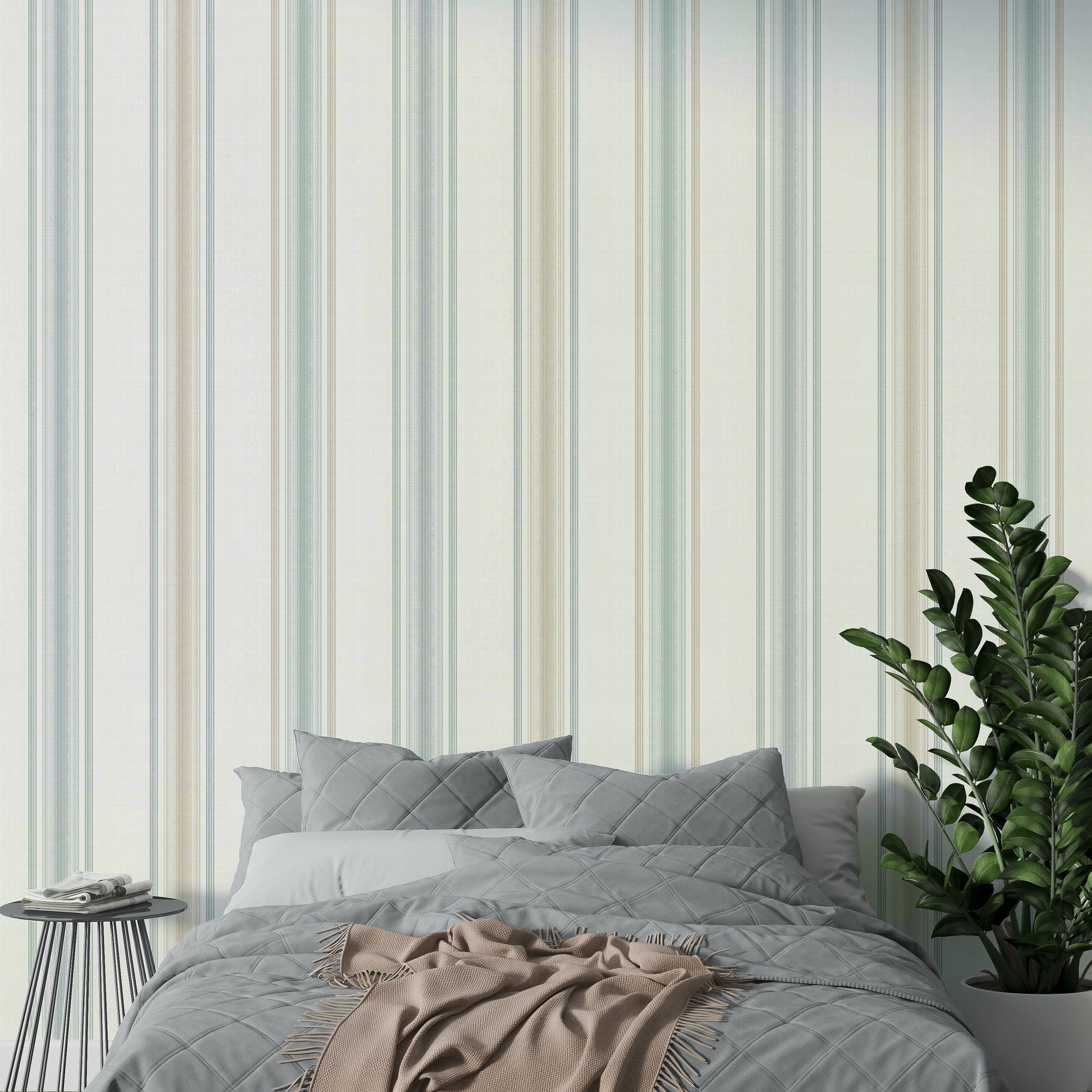 Seaside-inspired wallpaper with elegant stripes

