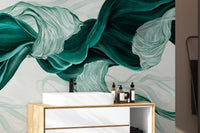 Luxury Emerald Flowing Wallpaper Pattern
