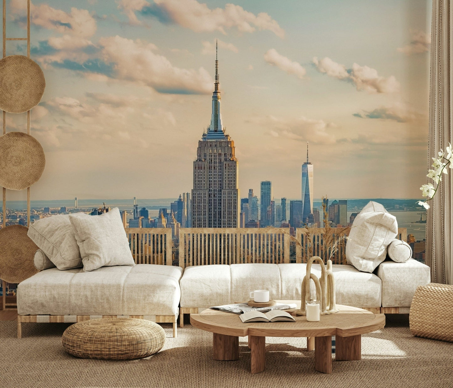 Empire State Majesty wall mural showcasing classic landmarks.