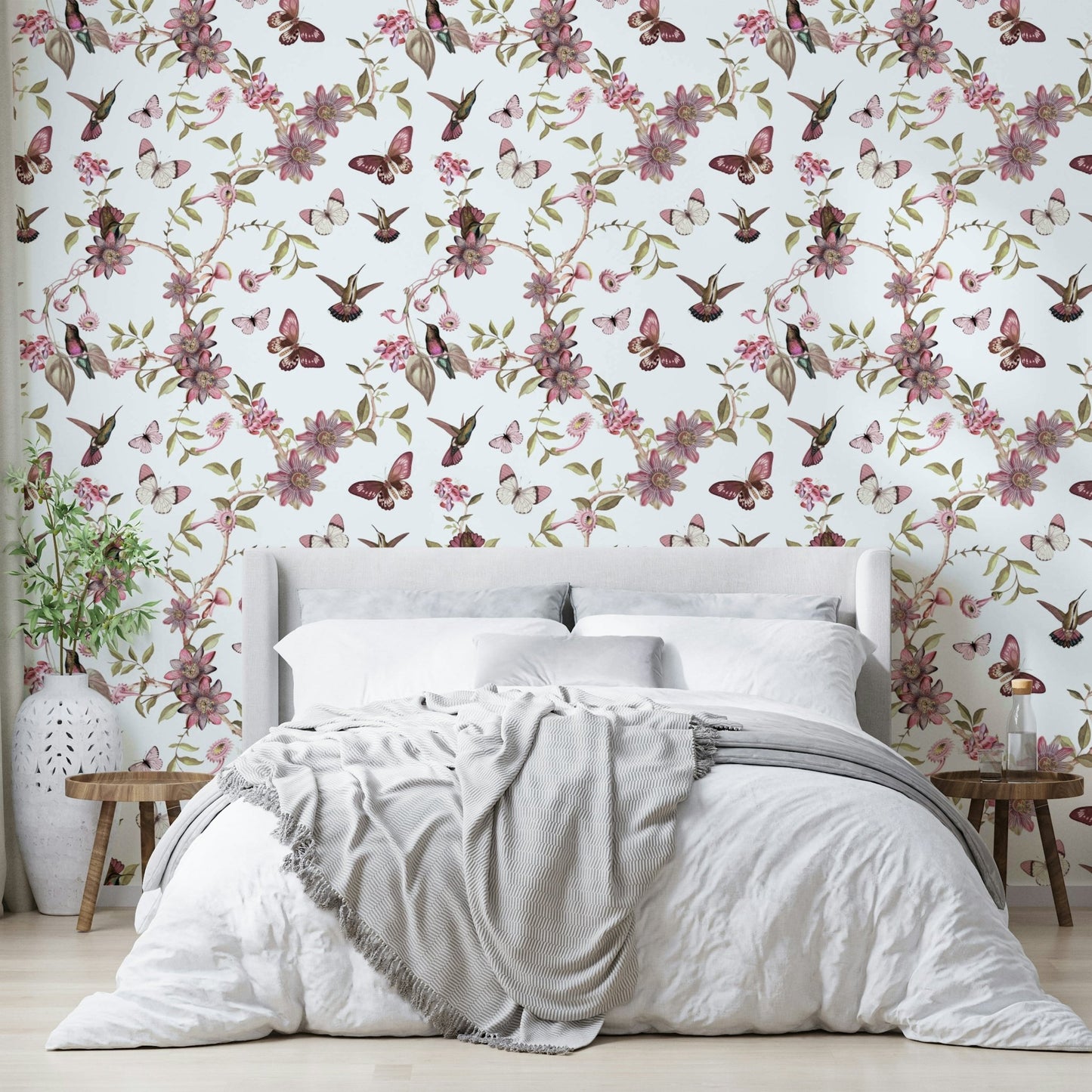 Lush Enchanted Garden Flower Wallpaper

