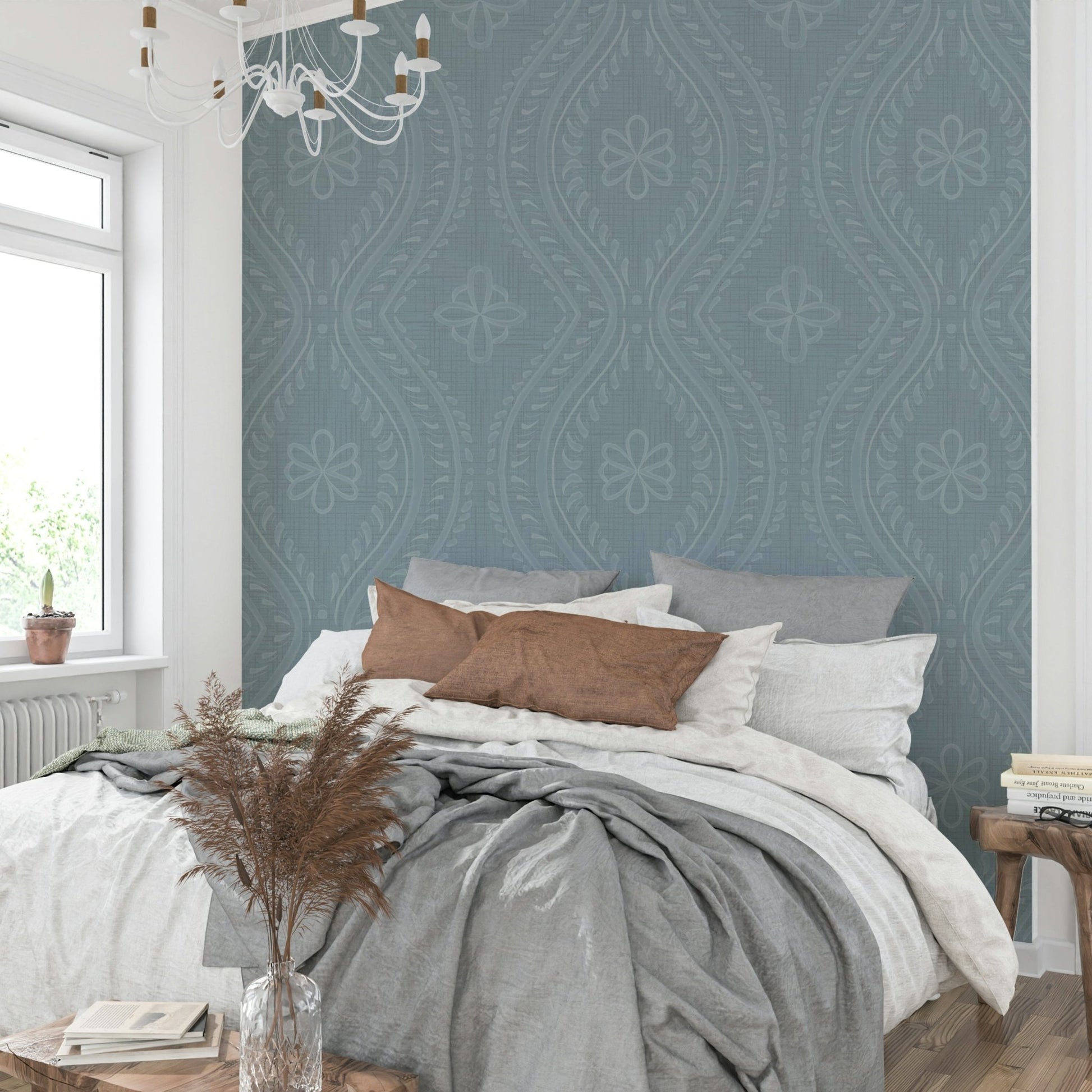 Arona damask wallpaper with faded ornamental design

