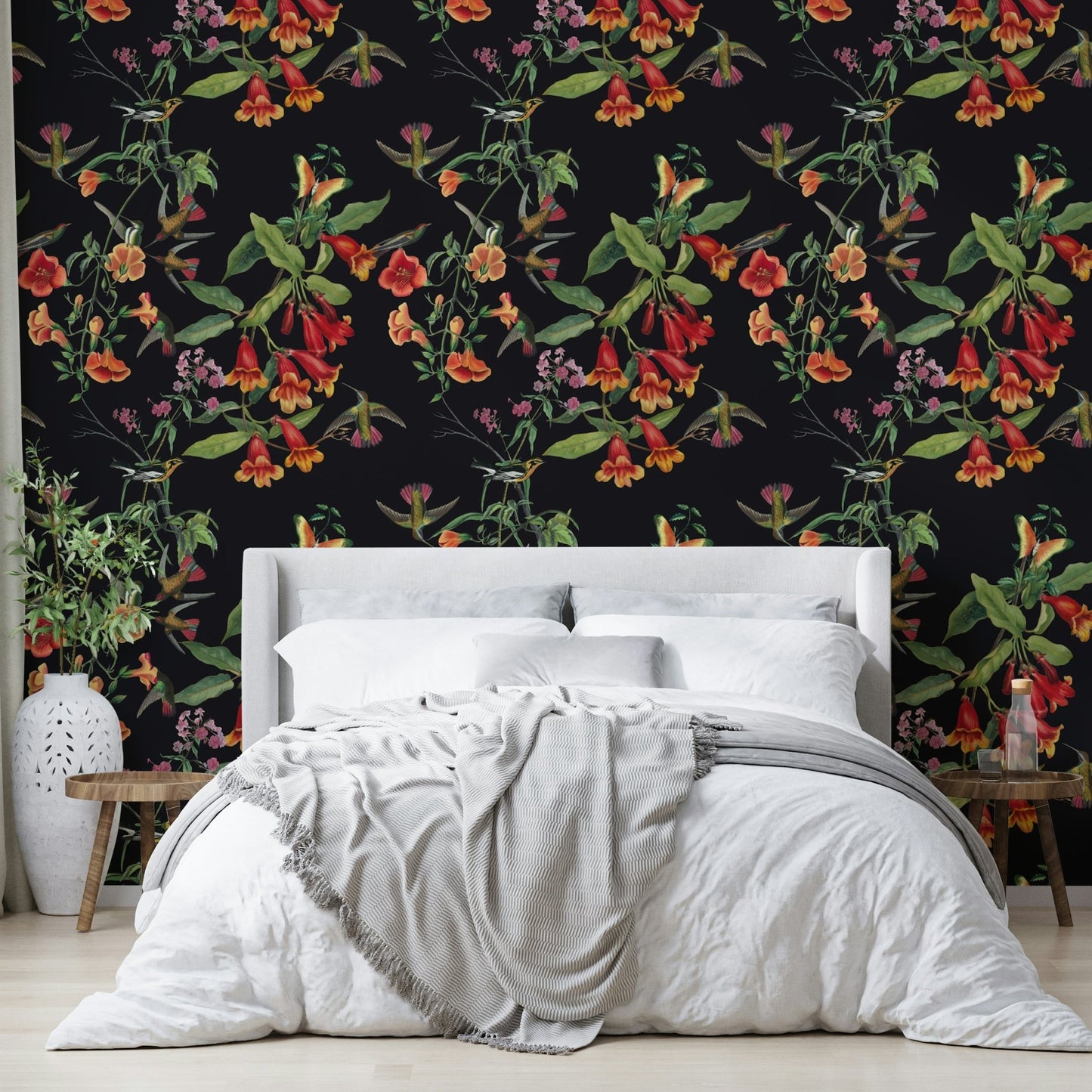 A peaceful dark floral mural on decorative wallpaper., GD5123