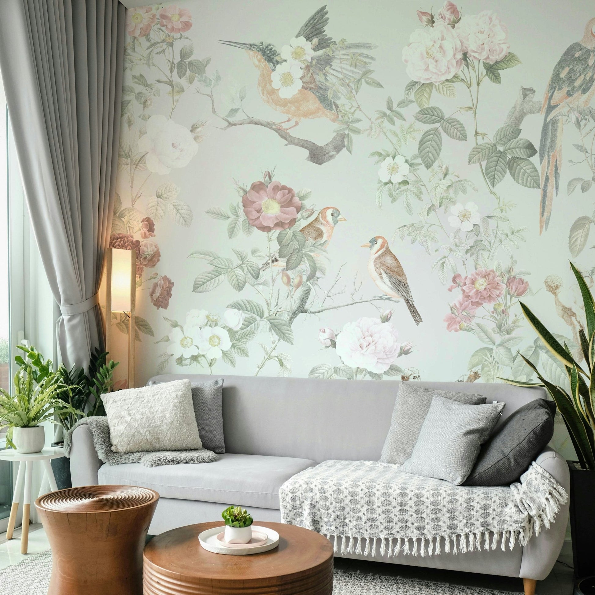 Colorful garden-inspired wallpaper

