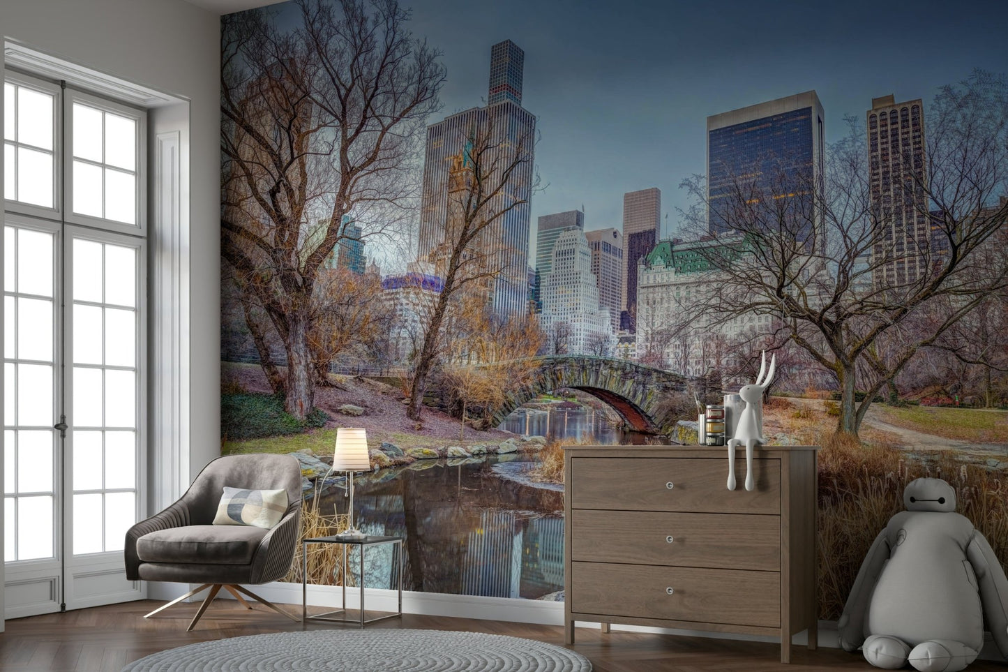 Manhattan skyline and Gapstow Bridge scene

