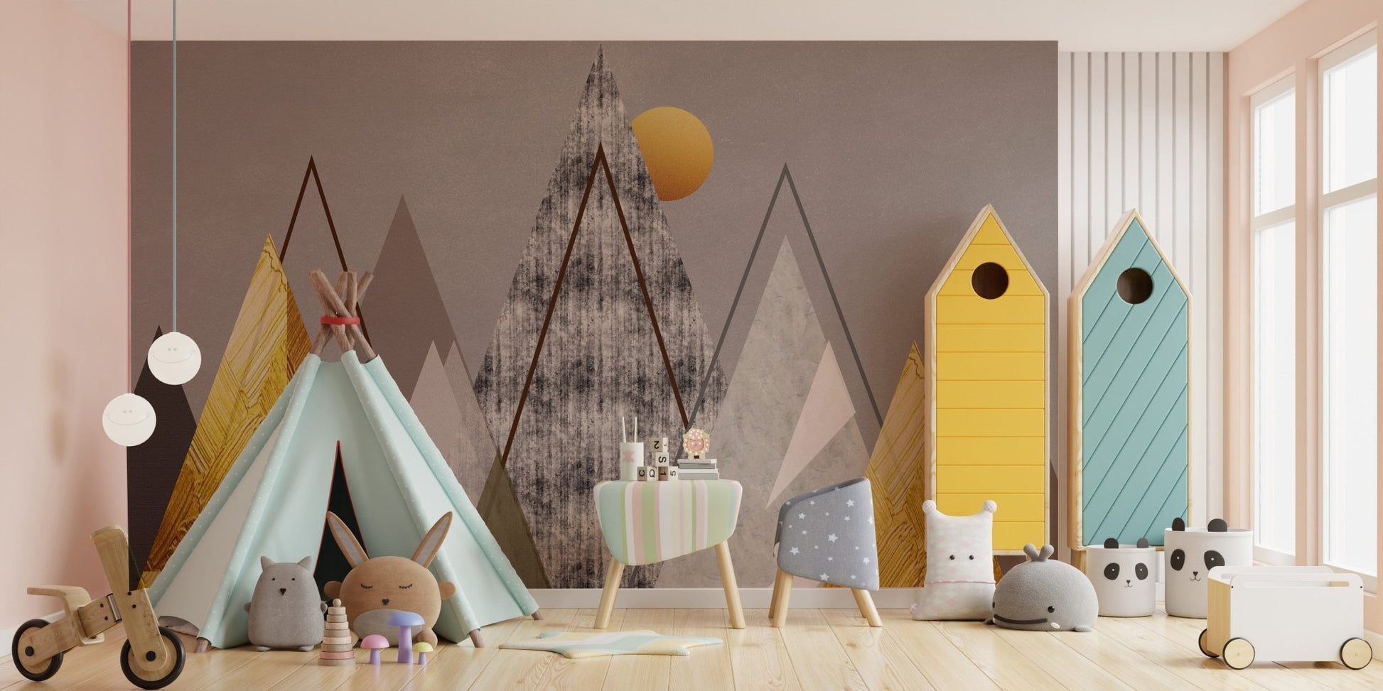 Abstract shapes wall design
