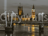 Beautiful night view of London, perfect for living rooms or offices


