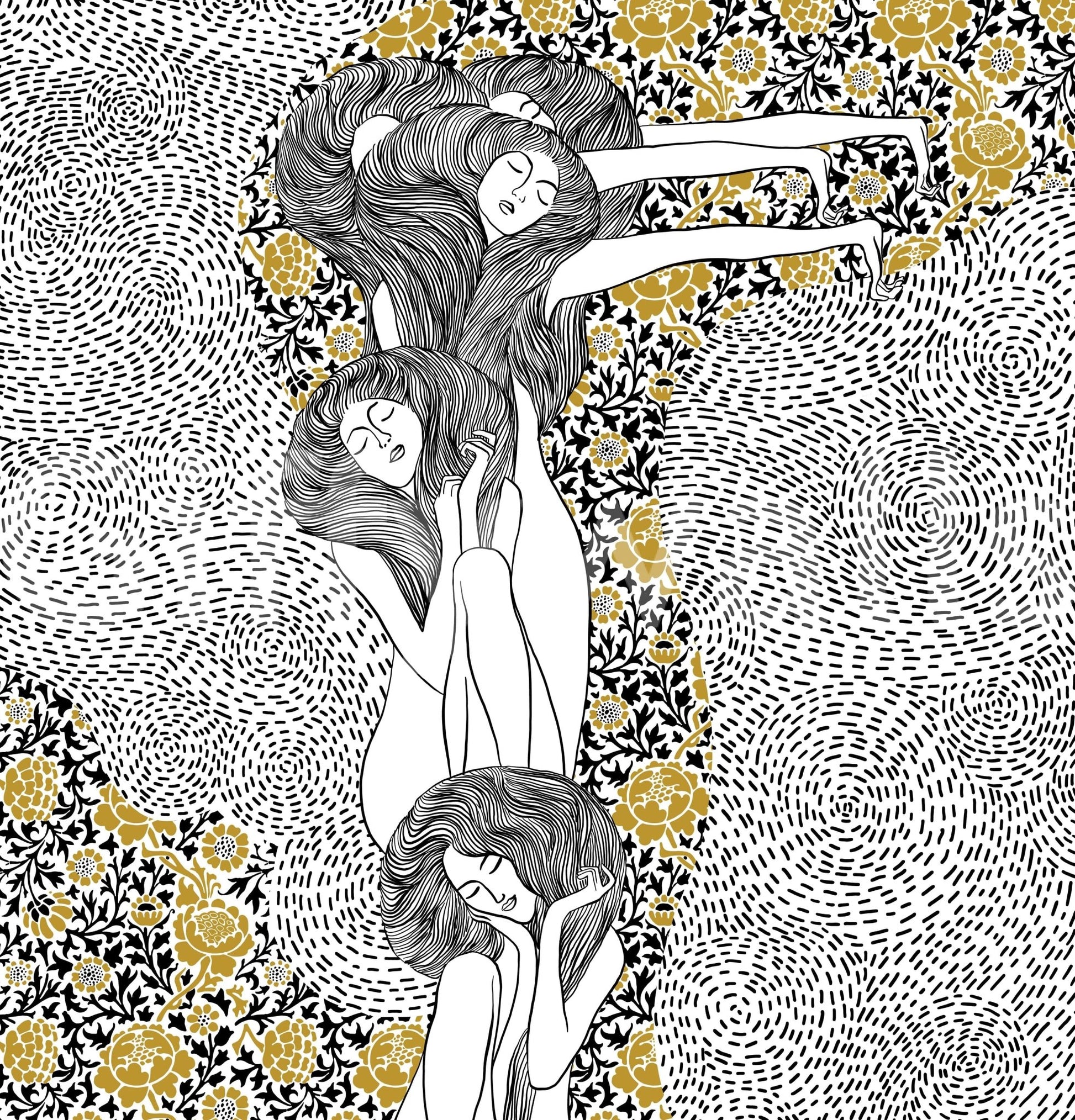 Textured gold effect wallpaper for a stylish flat