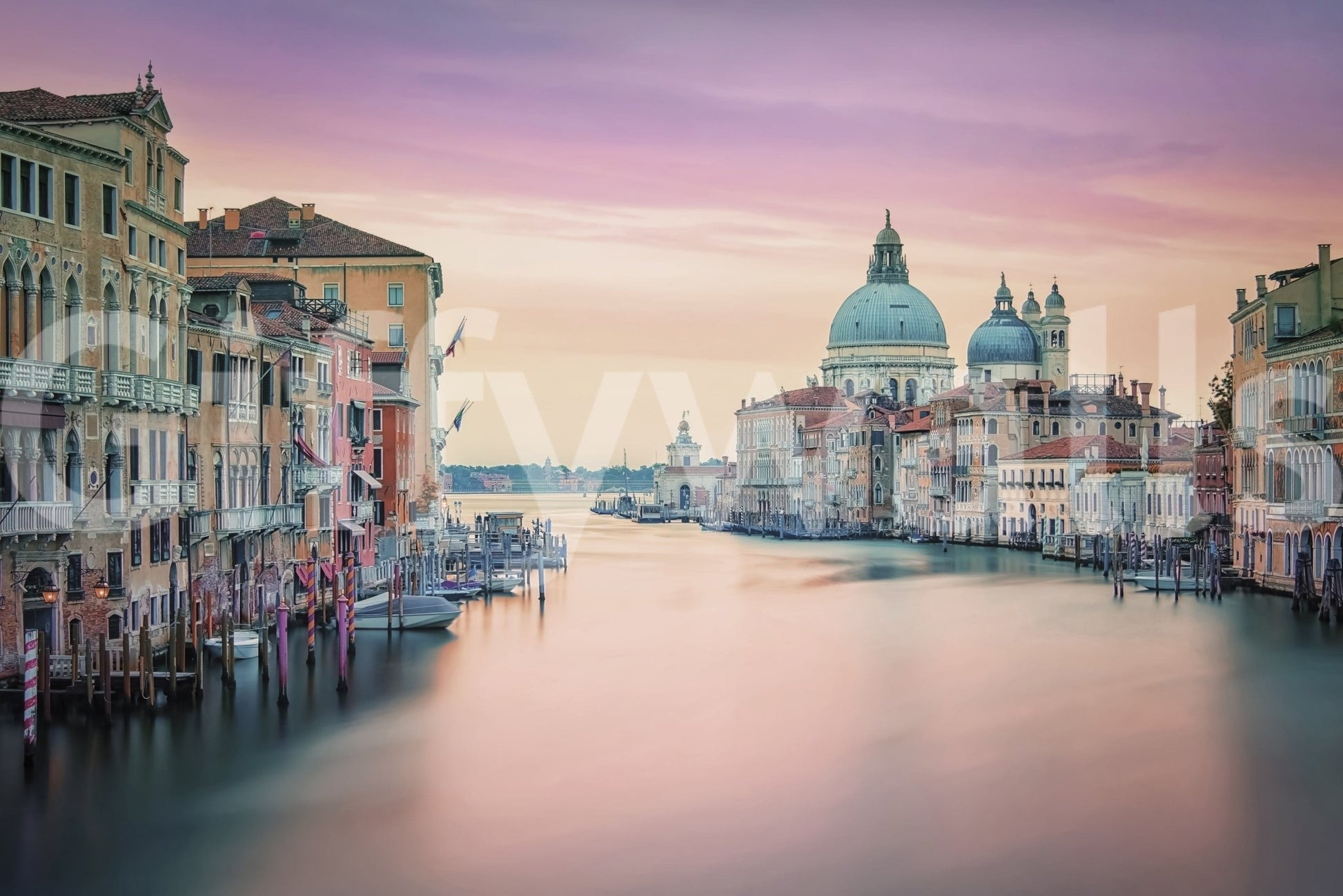 Cityscape at twilight Grand Canal Dream wallpaper for walls.