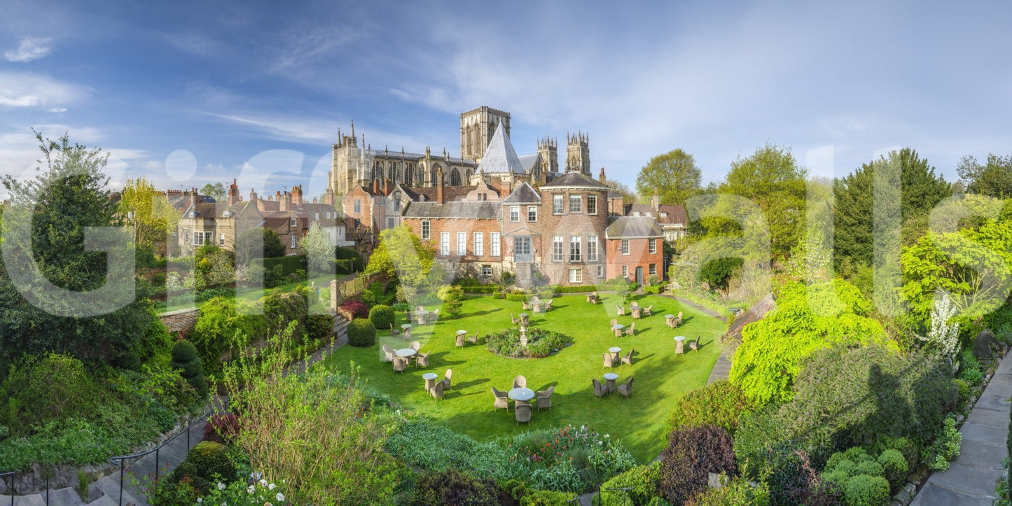 Detailed Grays Court Hotel Wall Mural with green courtyard and classic architecture