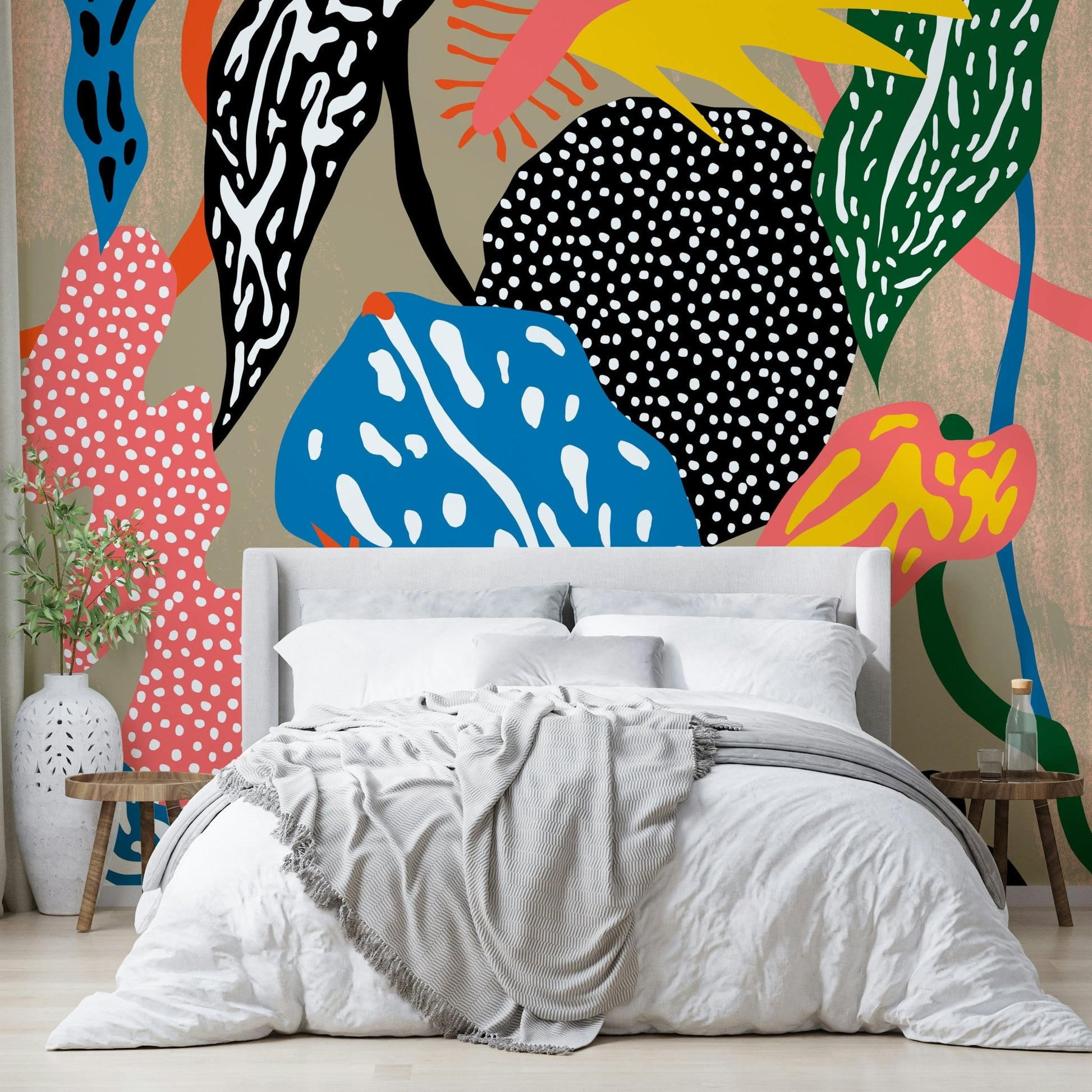 Colorful jungle leaves in bold wall mural

