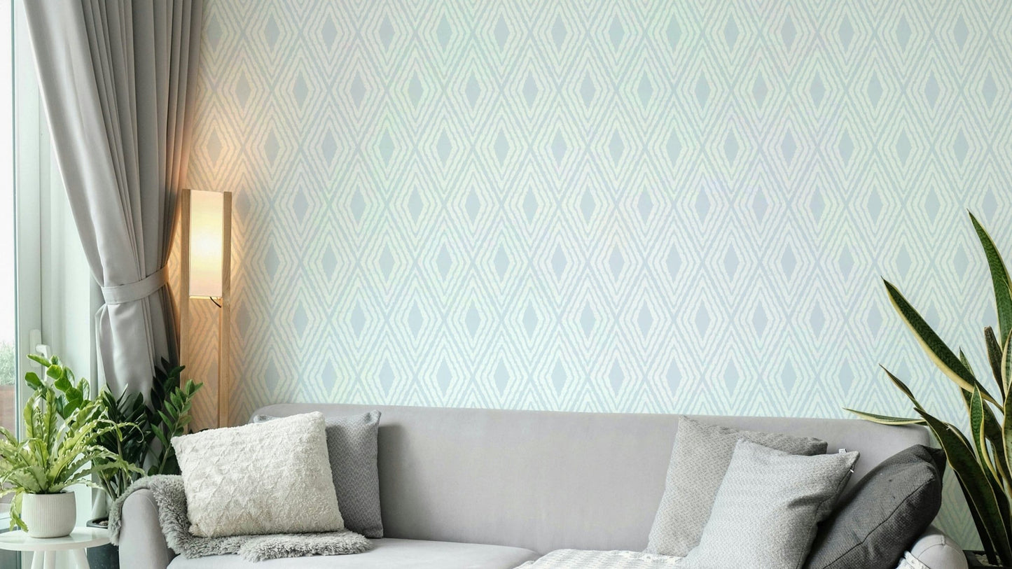 Elegant harlequin diamond wallpaper in white

