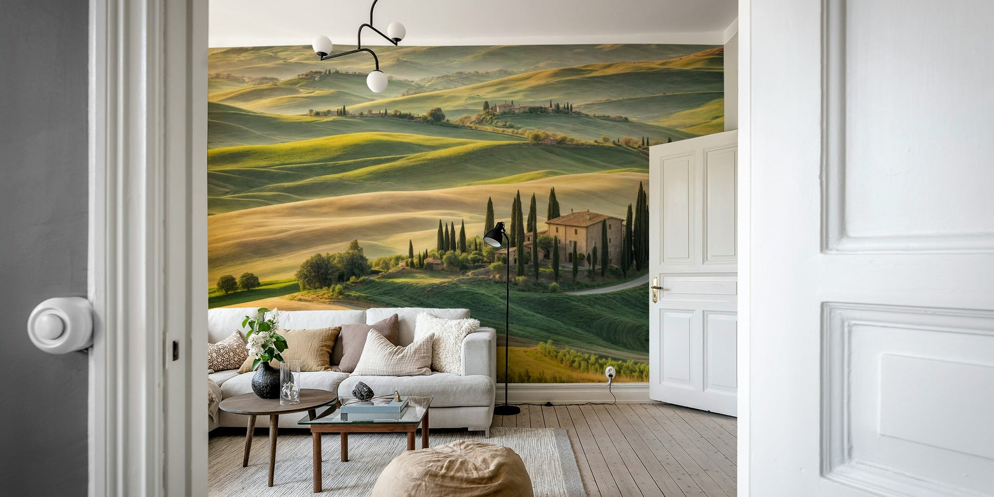 Peaceful Tuscany farmhouse view

