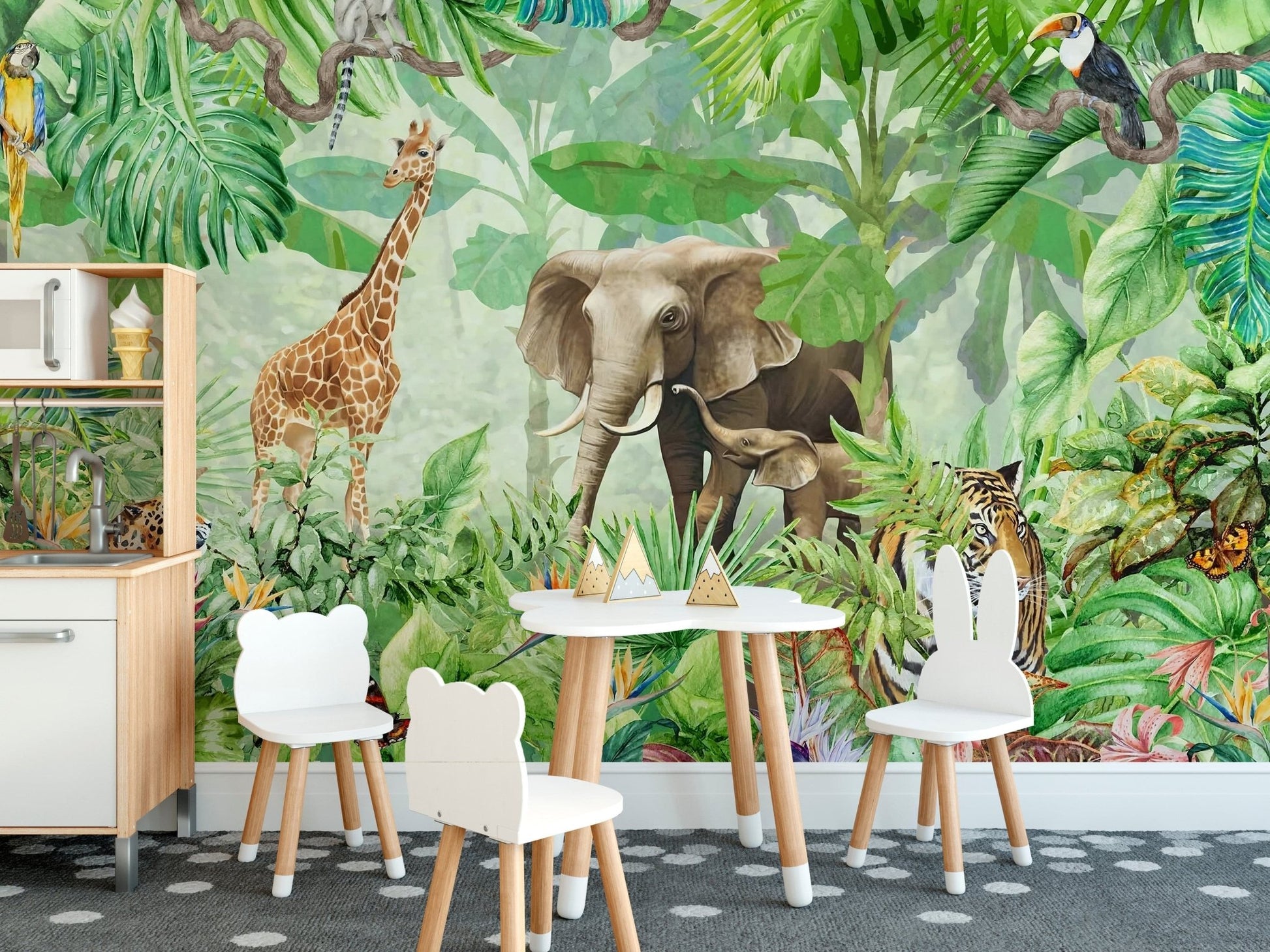 Wildlife Forest Green Color Wallpaper Murals - Giffywalls A447