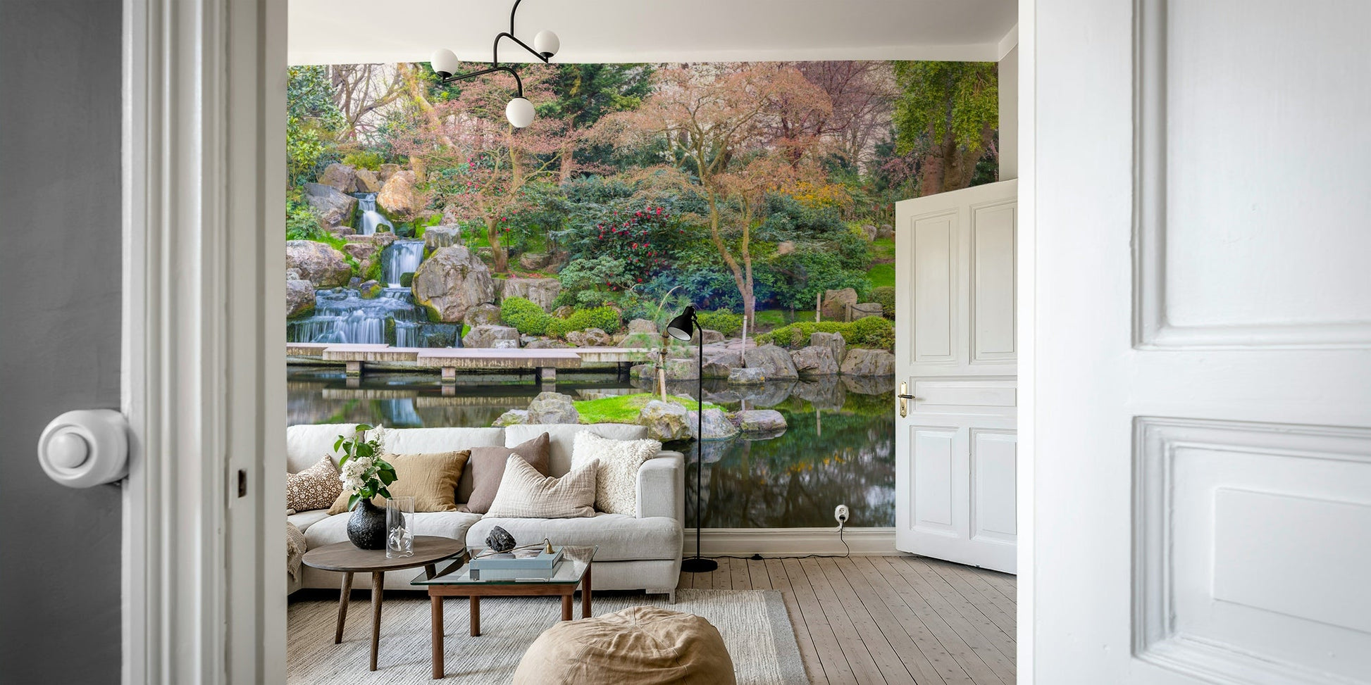 The colors are natural, with bright greens, browns, and blues.

