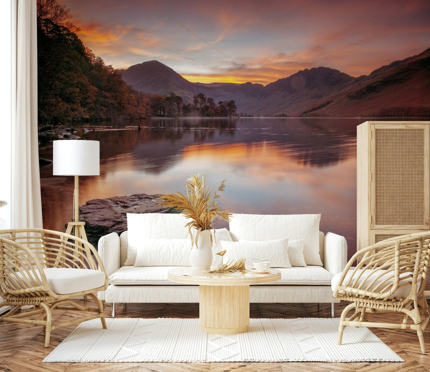 Peaceful lake wallpaper illustrating a quiet dawn in a hilly region.