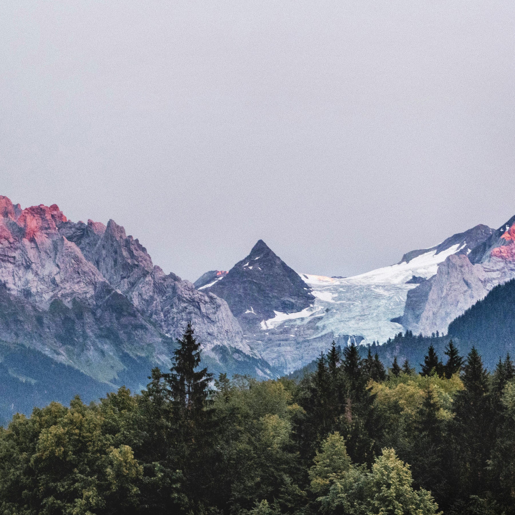 Serene Mountain Majesty