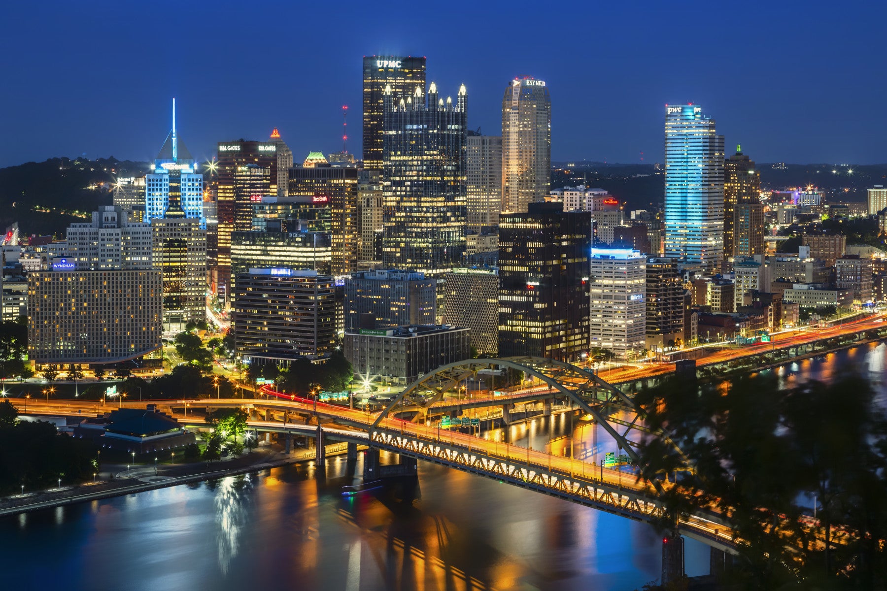 Amazing Pittsburgh Skyline in the Evening Wall Mural in your room — zoomed