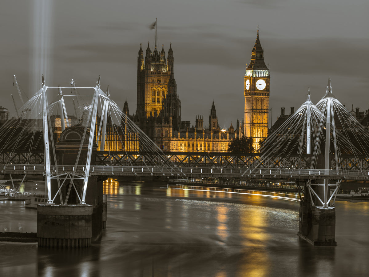 Golden Jubilee Spectacle Wall Mural in your room — zoomed