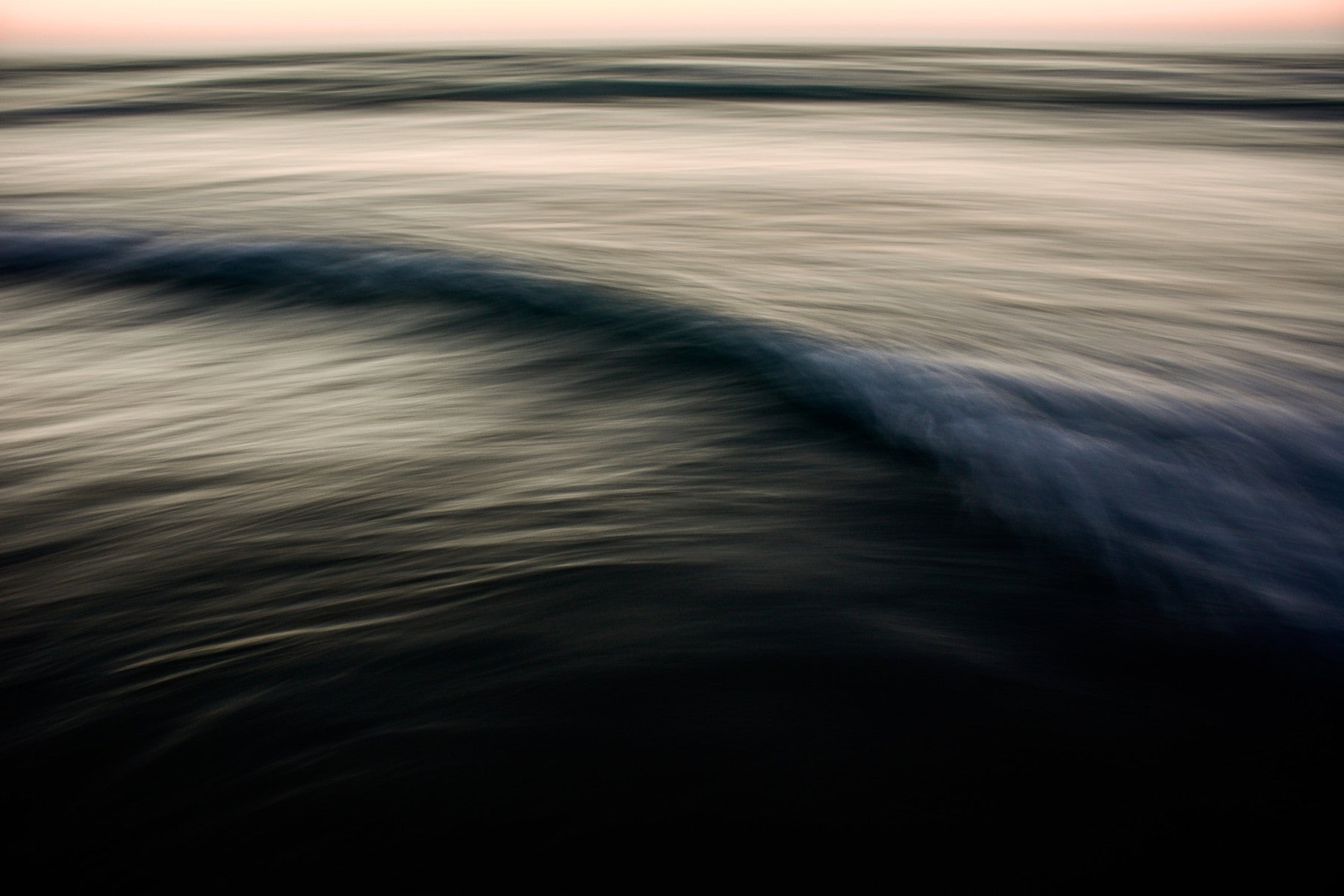 The Uniqueness of Waves I Wall Mural
