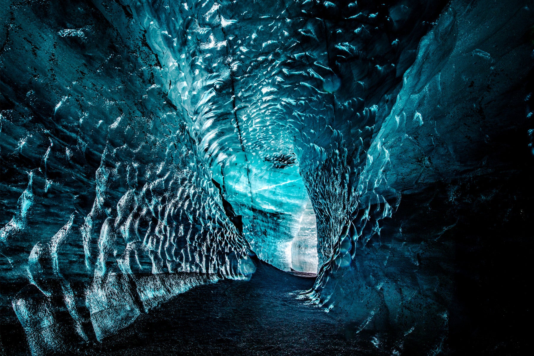Arctic Cavern Wall Mural -2347336