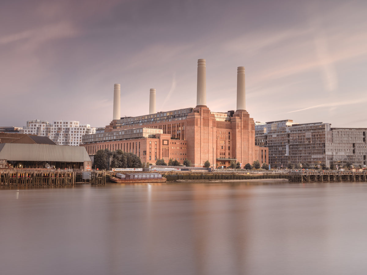 Battersea Power Station Wall Mural