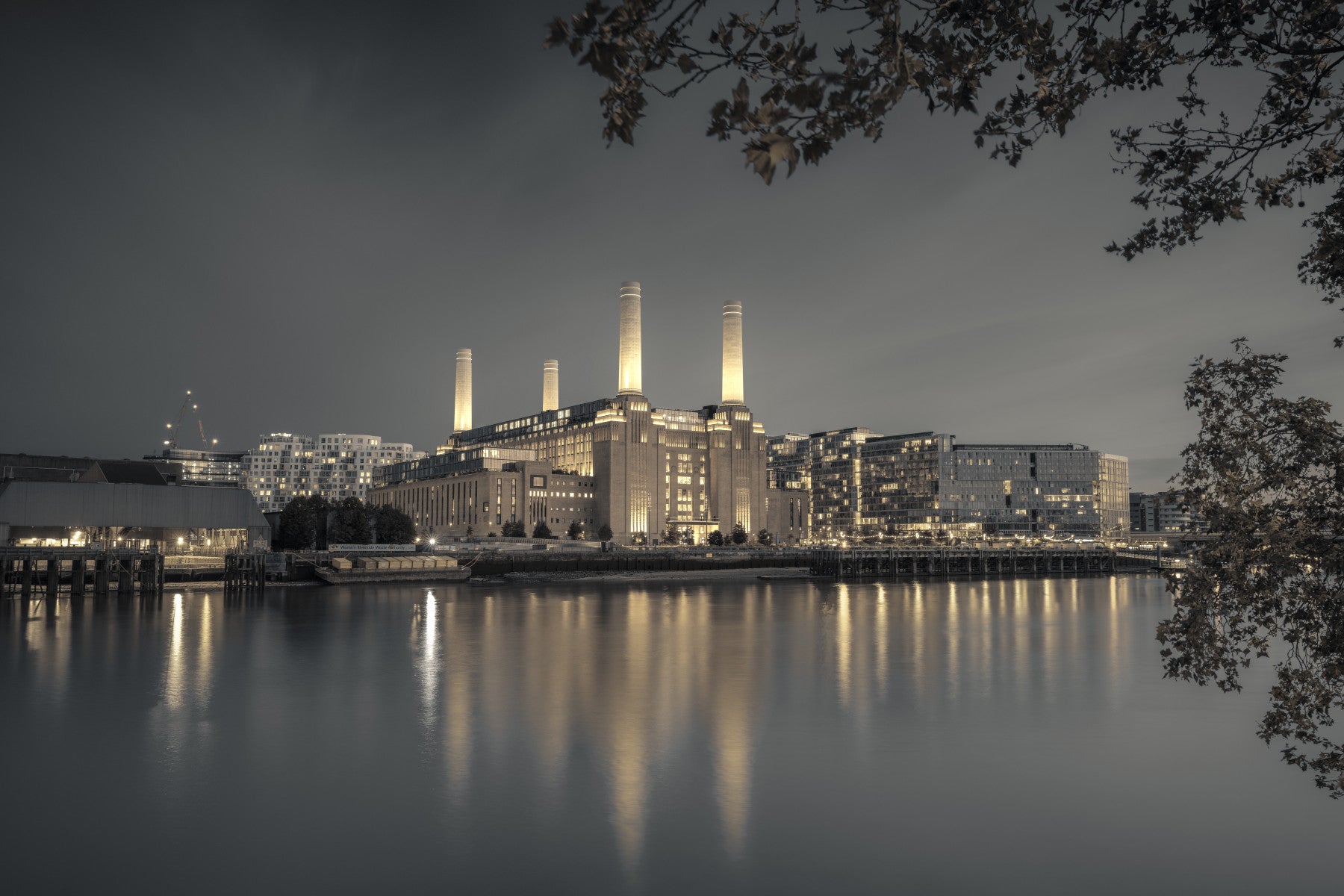 London's Illuminated Icon Wall Mural