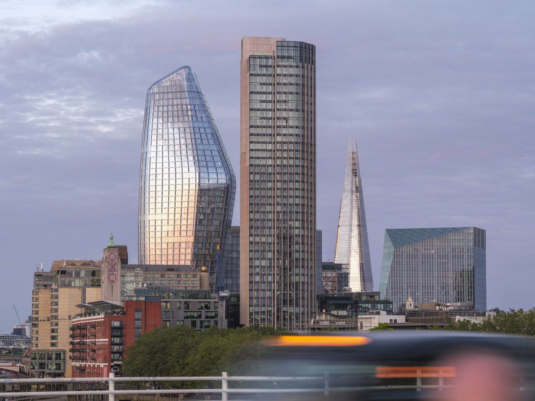 London Metropolitan Skyline Vista Wall Mural