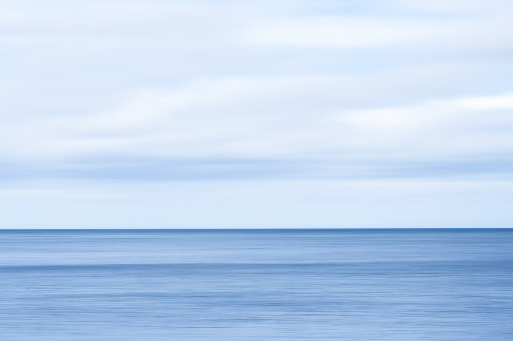 Serene Blue Horizon Seascape Wall Mural